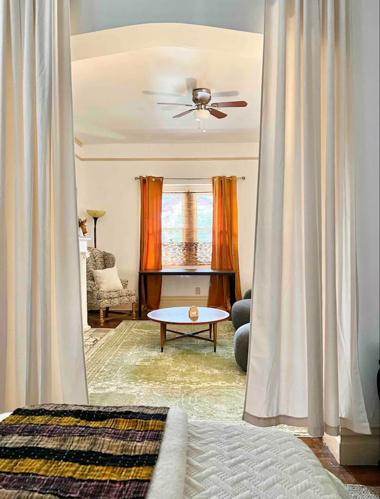 Building Photo - 822 N Euclid Ave