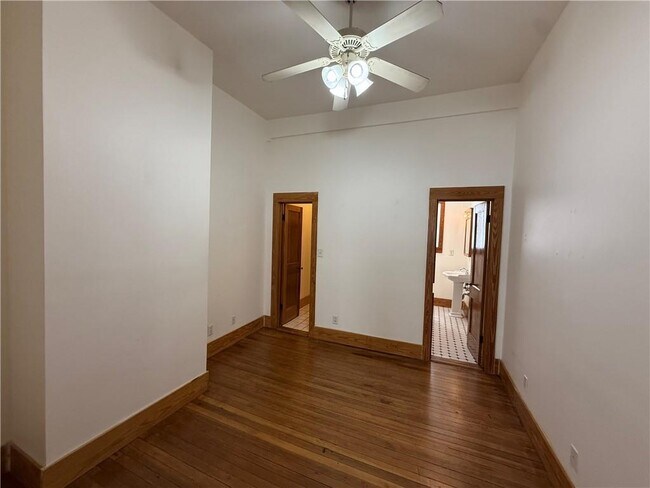 Building Photo - 459 Dauphin St