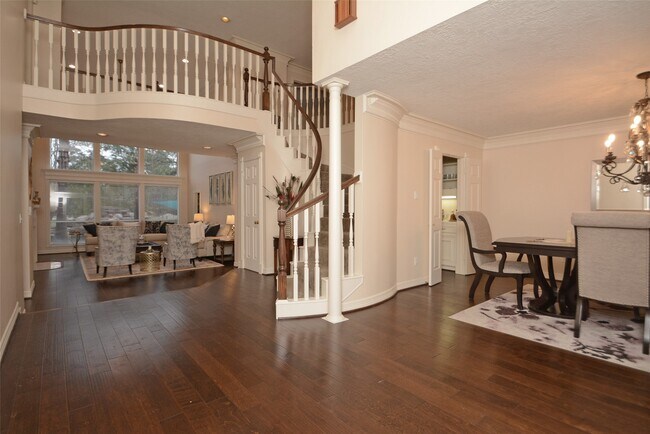 Building Photo - 70 N Skyflower Ct