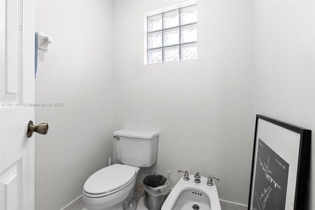 Building Photo - 16296 SW 83rd Ln