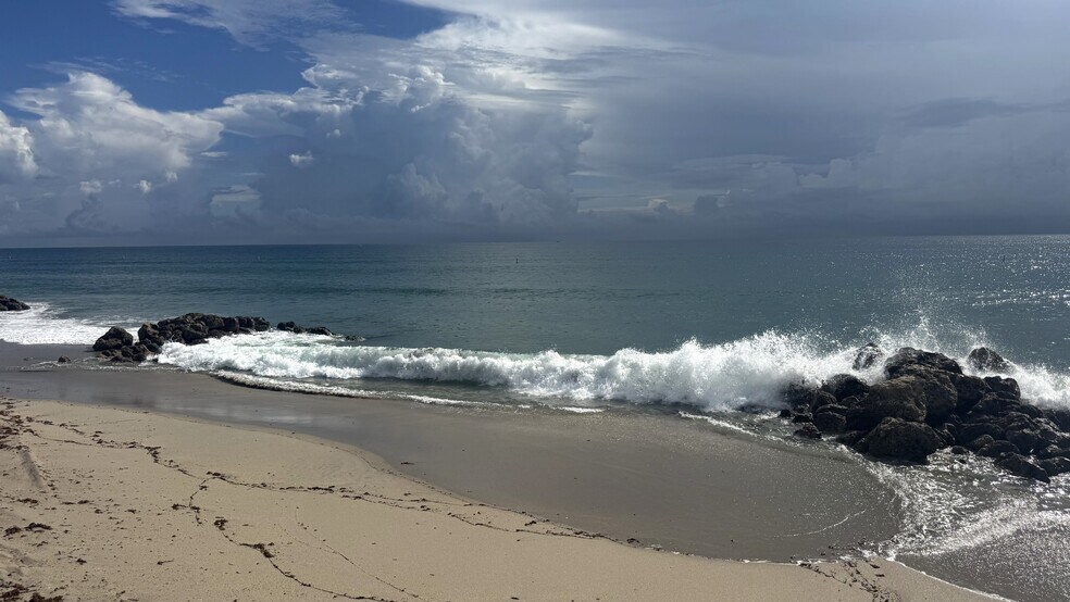 Building Photo - 760 SE 2nd Ave