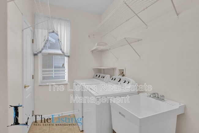 Building Photo - 2872 Spring Heather Pl