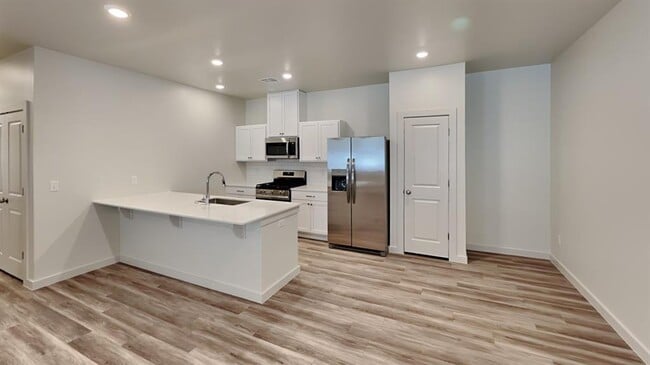 Building Photo - 3806 Franks Wy