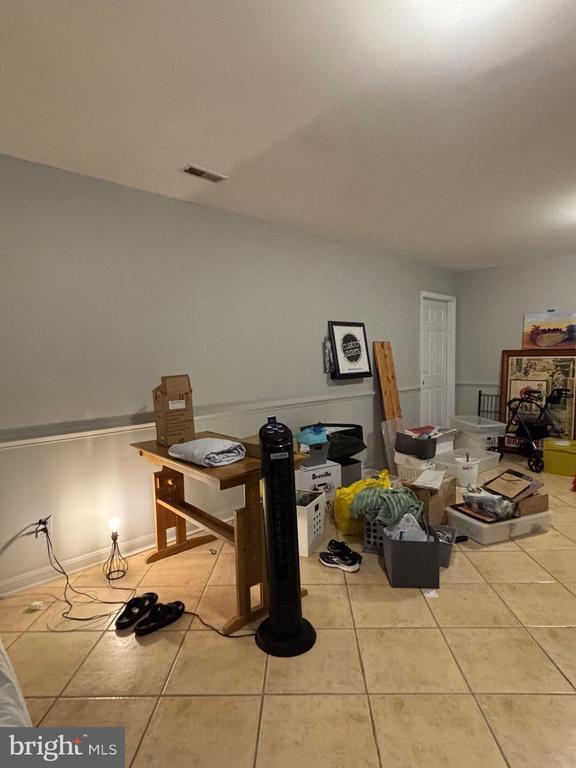 Building Photo - 8724 Hawkins Creamery Rd