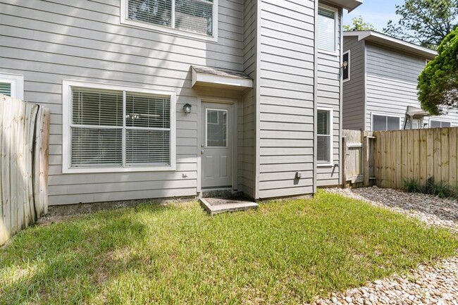 Building Photo - 62 Marble Rock Pl