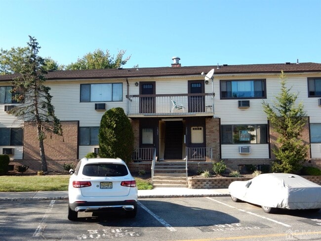 Building Photo - 1022 Cricket Ln