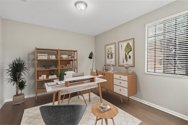 Building Photo - 2649 Center Ct Dr