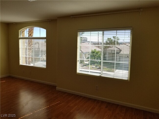 Building Photo - 7196 Cressida Ct