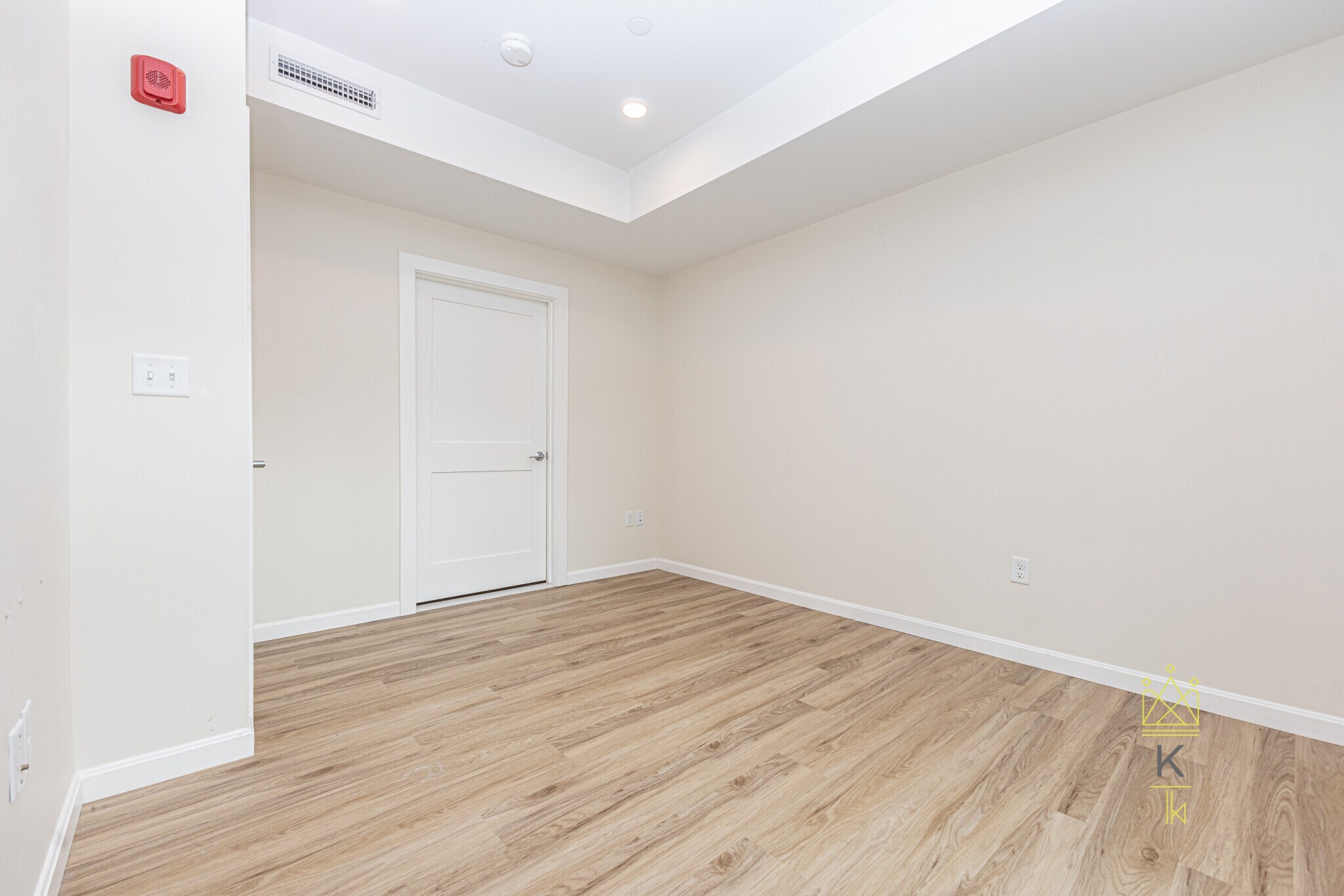 Building Photo - 458 Washington St