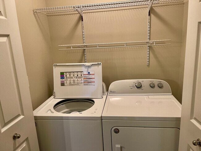 Washer/Dryer - 2876 W 3965 S