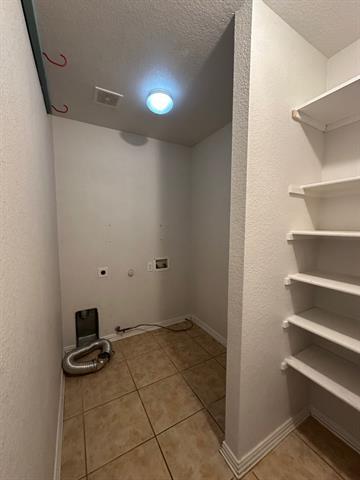 Building Photo - 404 Tarpan Trail