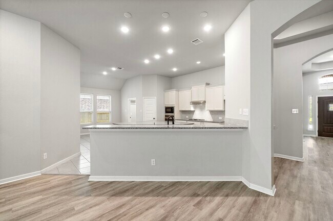 Building Photo - 27924 Seger Bnd Trl