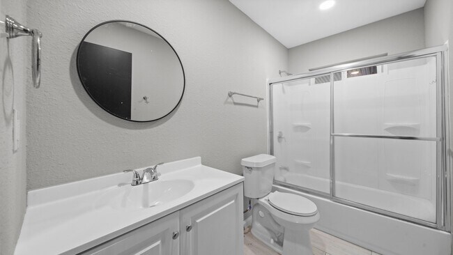 Building Photo - 5242 Greylog Dr