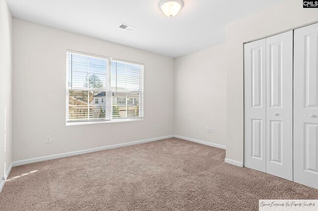 Building Photo - 115 Hemphill Rd