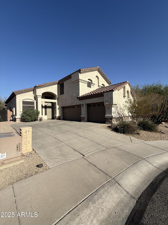 Building Photo - 26841 N 66th Dr