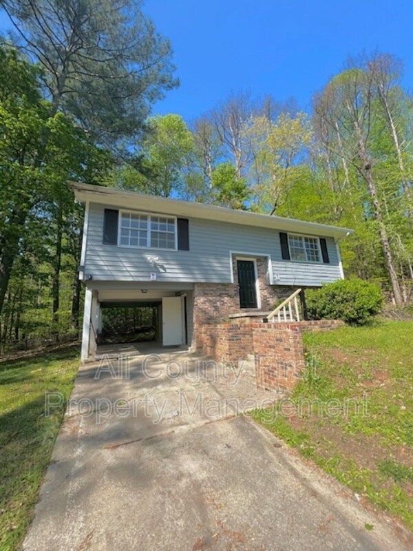 Primary Photo - 801 Plainville Terrace SW