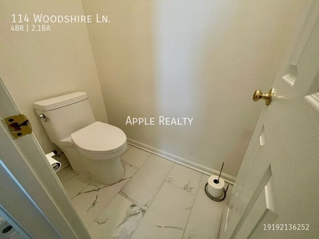 Building Photo - 114 Woodshire Ln