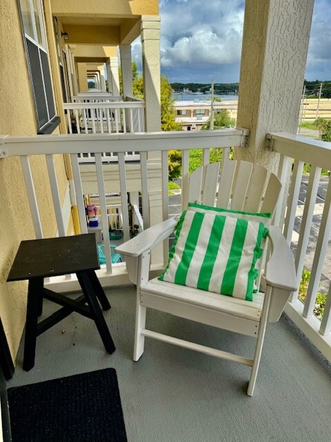 Building Photo - 860 N Orange Ave