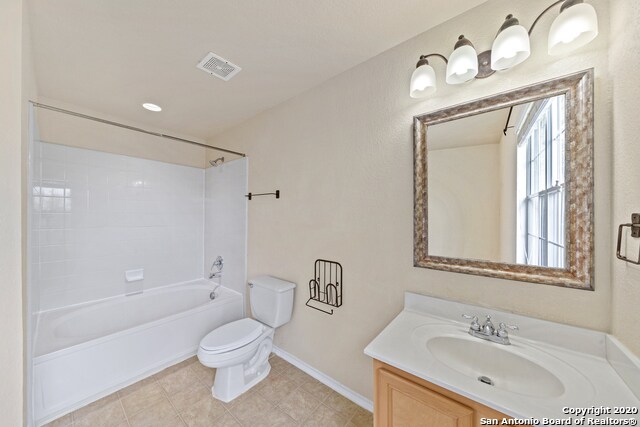 Building Photo - 5555 Spring Walk