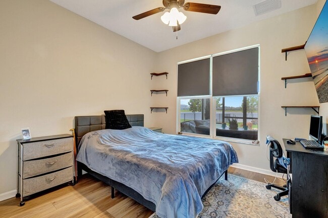 Building Photo - 10696 SW Estella Ln