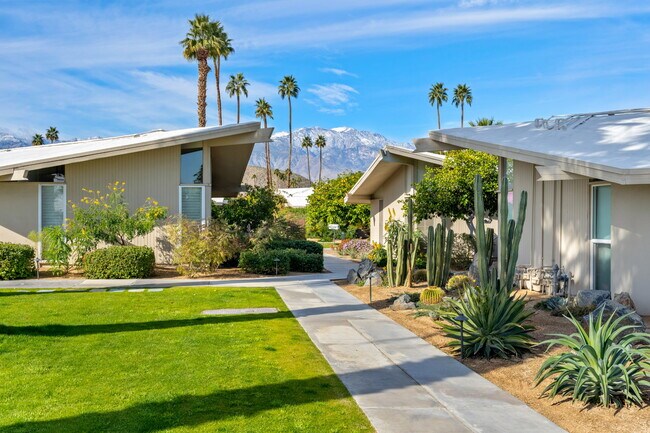 Building Photo - 37800 Da Vall Dr