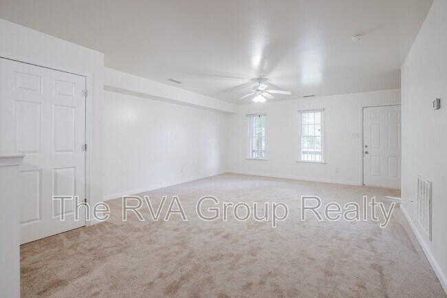 Building Photo - 2909 2nd Ave