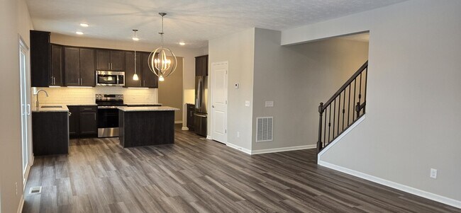 Building Photo - 3374 Buckeye Trl