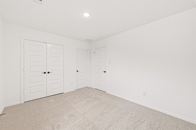 Building Photo - 7327 Blue Gentiana Ln