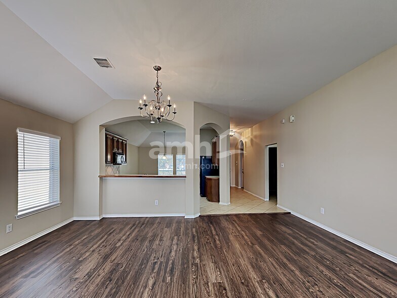 Building Photo - 16219 Lavender Creek Ct