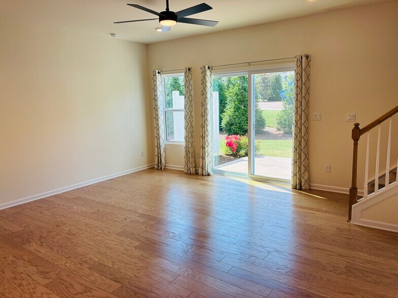 Building Photo - 275 Harpers Run Ln