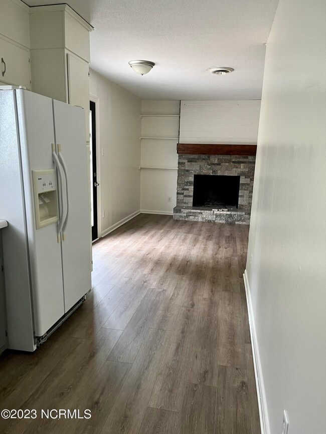 Building Photo - 510 Thyme Ct