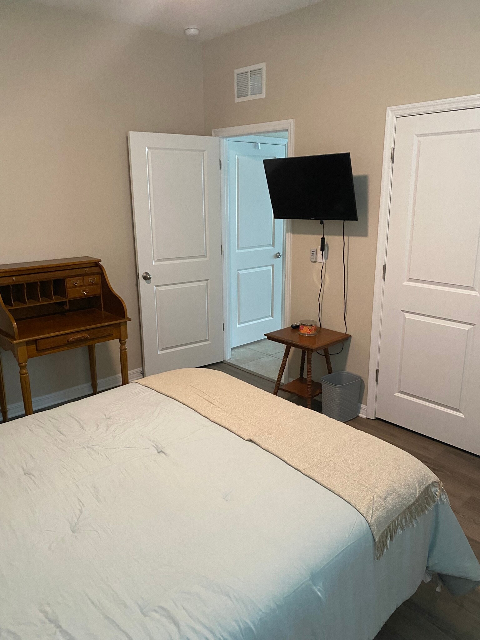 Building Photo - 2304 Midnight Pearl Dr