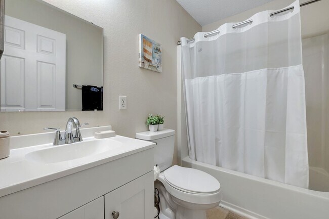 Building Photo - 119 Belmont Rd