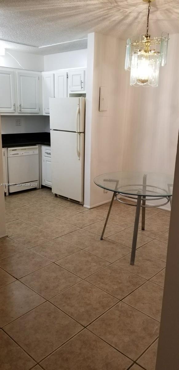 Building Photo - 11614 Royal Palm Blvd