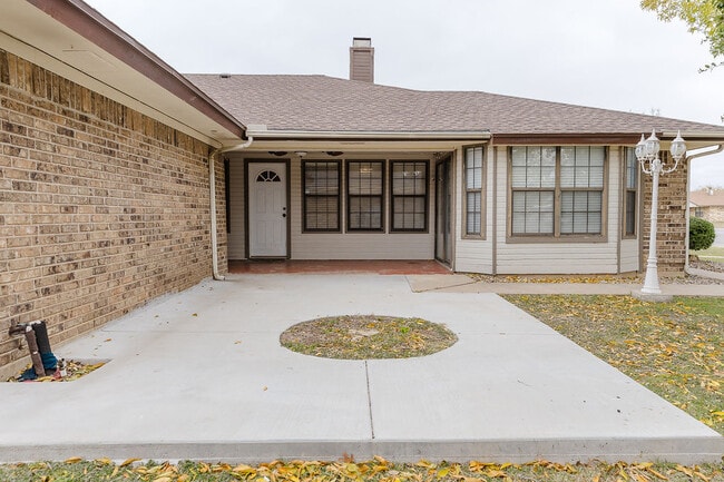 Building Photo - 1105 Gordon Blvd