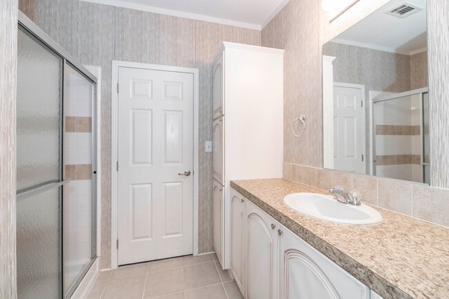 Building Photo - 2361 Peavine Cir