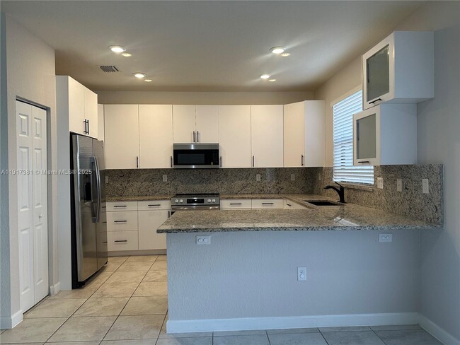 Building Photo - 15069 SW 119th Way