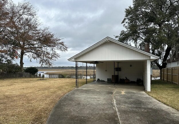 Building Photo - 6210 Old Point Rd