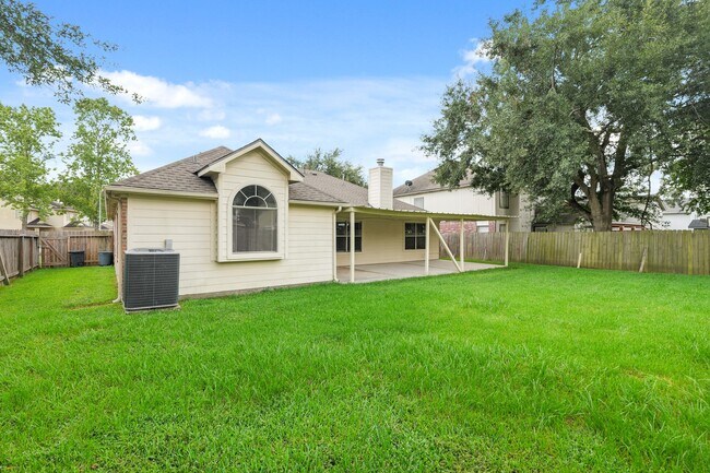 Building Photo - 3651 Woodlace Dr