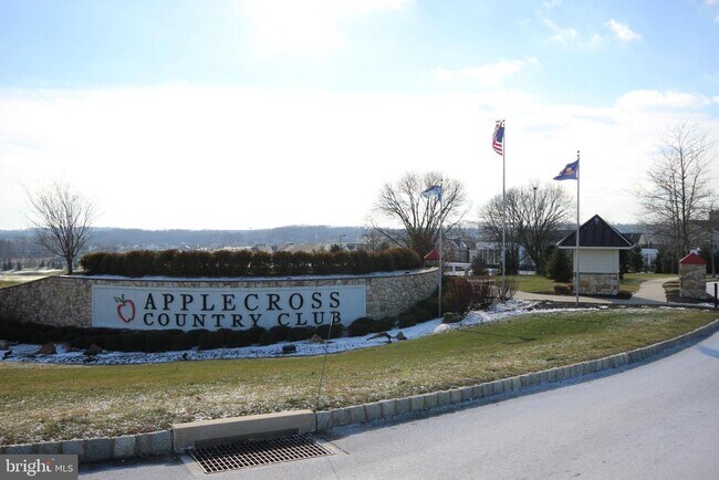 Building Photo - 299 N Caldwell Cir