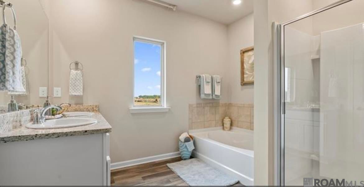 Building Photo - 13622 Bellacosa Ave