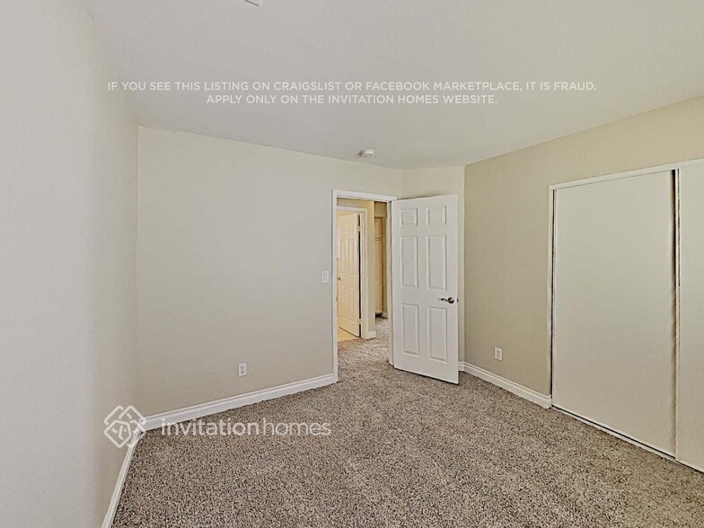 Building Photo - 9405 Valencia Canyon Dr