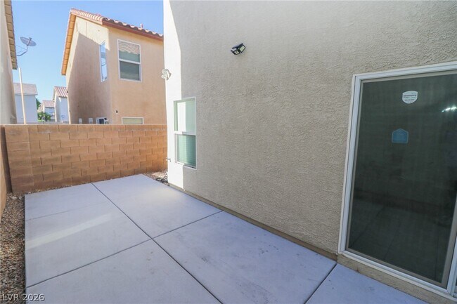 Building Photo - 7252 High Cascade Ave