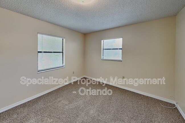 Building Photo - 32715 Blossom Ln
