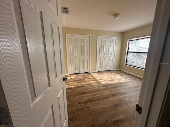 Building Photo - 2988 Howland Blvd