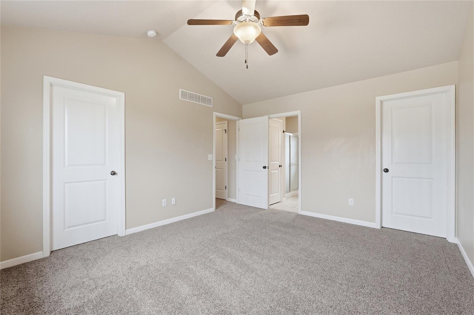 Building Photo - 1694 Burr Dr