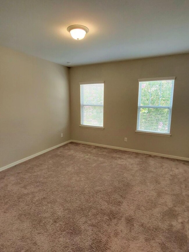 Building Photo - 11686 Water Run Alley