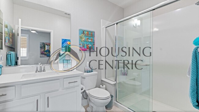 Building Photo - Gorgeous 1-Story Solar Home in Highly Pres...