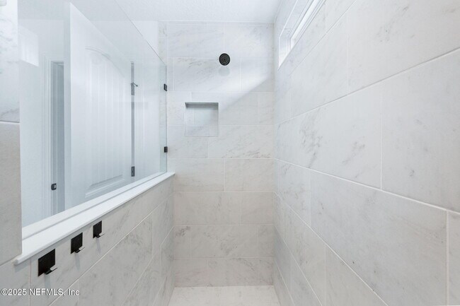 Building Photo - 50 Sandy Palm Trl