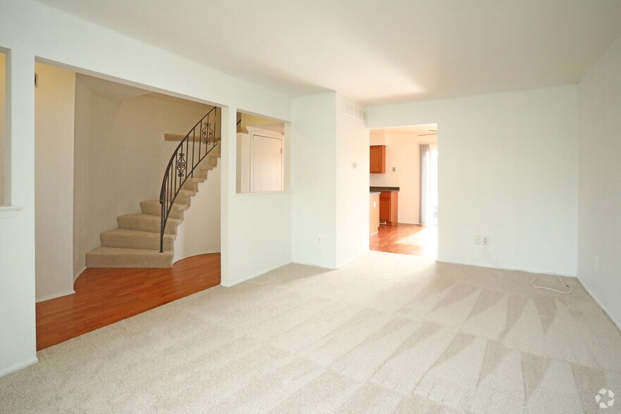 Royal Woods Riverview, MI 13895 Sibley Rd Riverview MI 48193